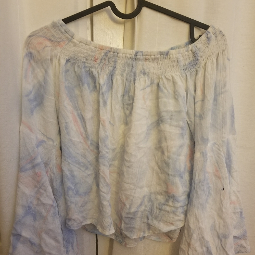 Flutter sleeve tye dye shirt !